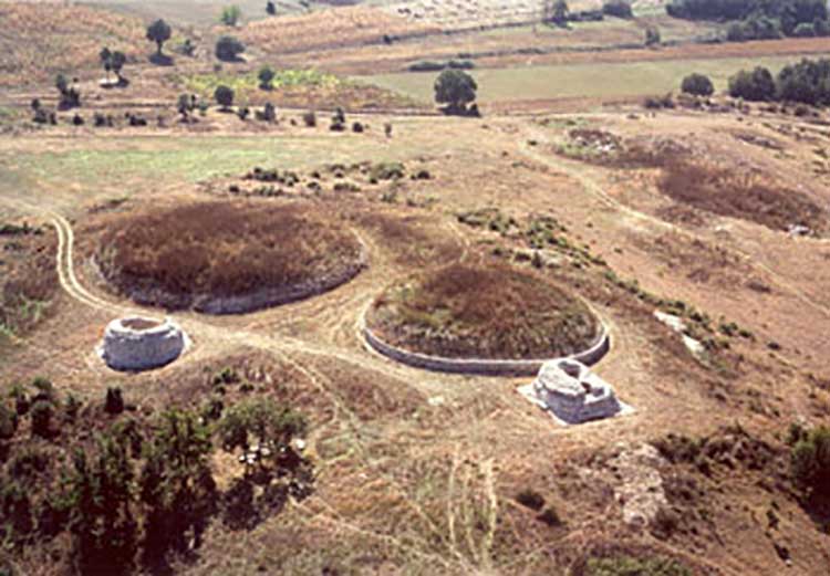 Memorijalni kompleks na brdu Magura